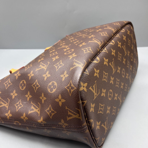 Louis Vuitton Neverfull MM Monogram Brown