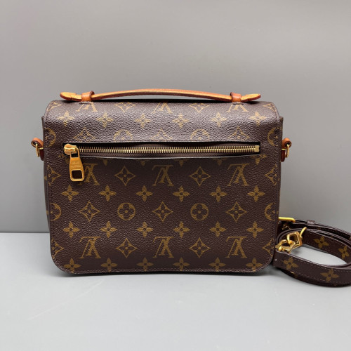 Louis Vuitton Pochette Metis Monogram Brown