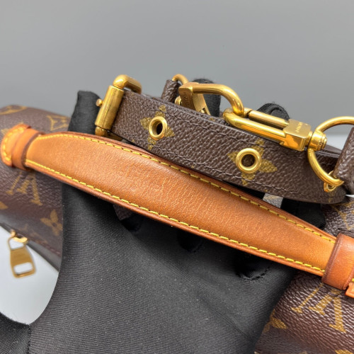 Louis Vuitton Pochette Metis Monogram Brown