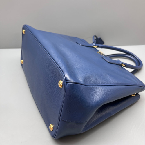 Prada Medium Galleria Double Zip Tote Saffiano Calfskin Dark Blue Prada Medium Galleria Double Zip Tote Saffiano Calfskin Dark Blue