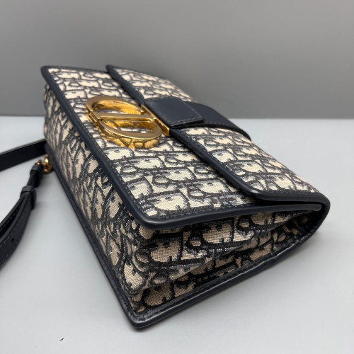 Dior 30 Montaigne Flap Bag Oblique Black Beige