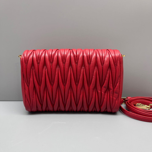 Miu Miu Wallet On Chain WOC Crumpled Lambskin Red