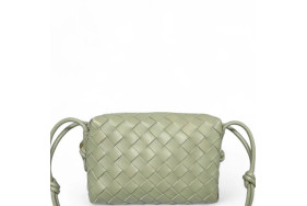 Bottega Veneta Loop Top Handle Camera Bag Calfskin Intrecciato Light Green