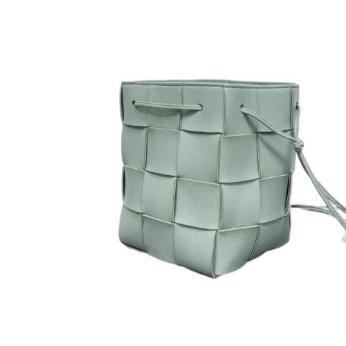 Bottega Veneta Small Cassette Bucket Calfskin Maxi Intrecciato Light Green