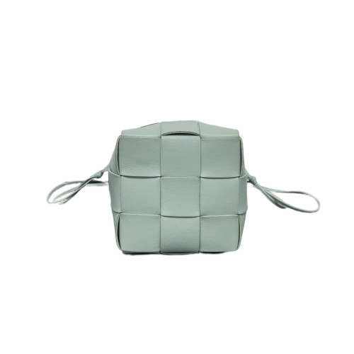 Bottega Veneta Small Cassette Bucket Calfskin Maxi Intrecciato Light Green