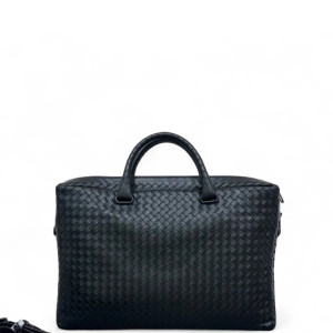 Bottega Veneta Intrecciato Briefcase Large Calfskin Intrecciato Black