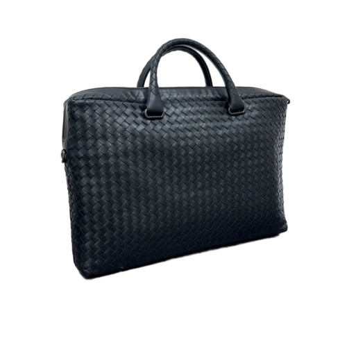 Bottega Veneta Intrecciato Briefcase Large Calfskin Intrecciato Black