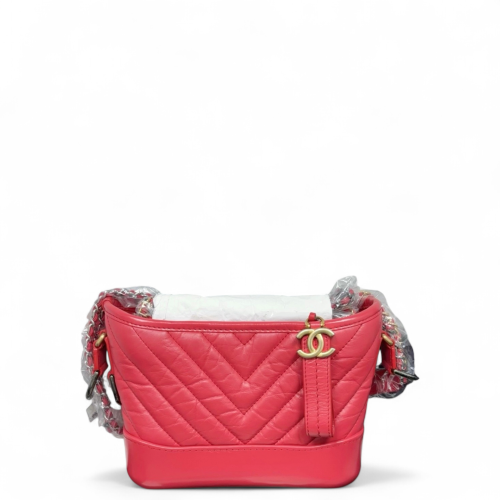 Chanel Chevron Quilted Small Gabrielle Hobo Calfskin Red