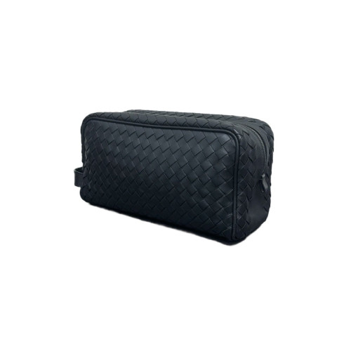 Bottega Veneta Clutch Calfskin Intrecciato Black