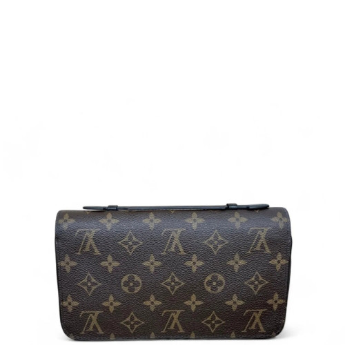 Louis Vuitton Clutch Monogram Brown