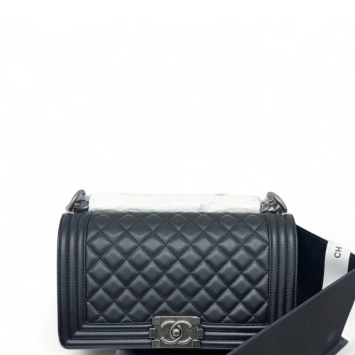 Chanel Quilted Medium Boy Flap Calfskin Black