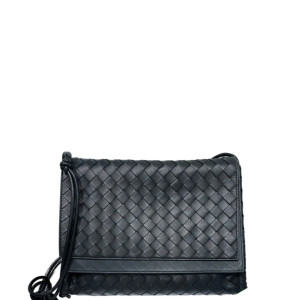 Bottega Veneta Shoulder Bag Calfskin Intrecciato Black