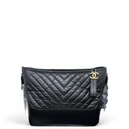 Chanel Chevron Quilted Medium Gabrielle Hobo Calfskin Black Chanel Chevron Quilted Medium Gabrielle Hobo Calfskin Black