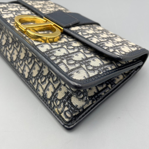 Dior 30 Montaigne Chain Flap Bag Oblique Calfskin Beige Navy