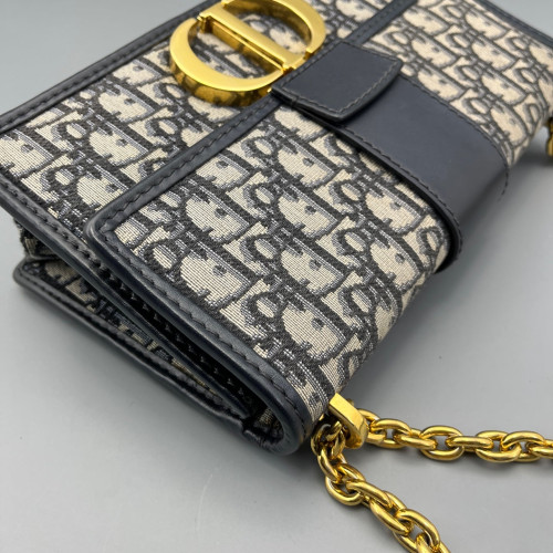 Dior 30 Montaigne Chain Flap Bag Oblique Calfskin Beige Navy