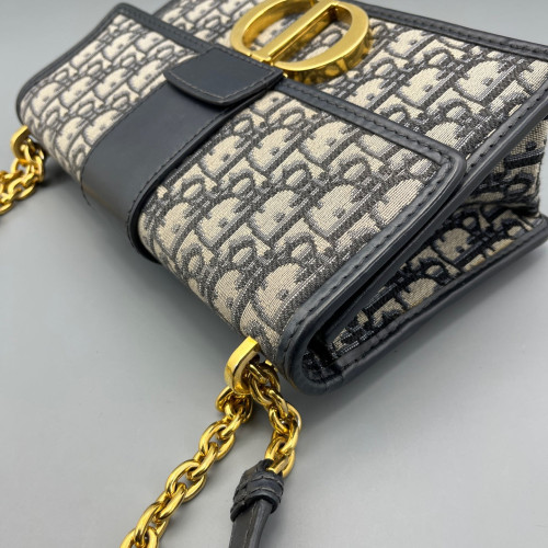 Dior 30 Montaigne Chain Flap Bag Oblique Calfskin Beige Navy