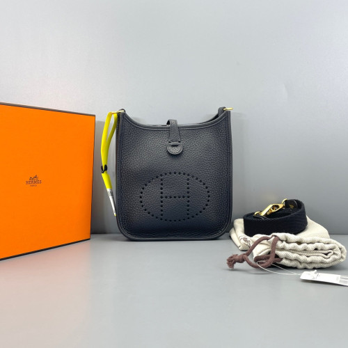 Hermes Mini Evelyne Taurillon Clemence 89 Noir