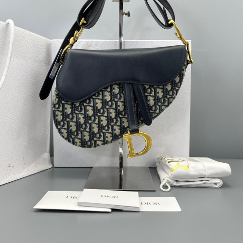 Dior Medium Saddle Bag Oblique Calfskin Beige Navy