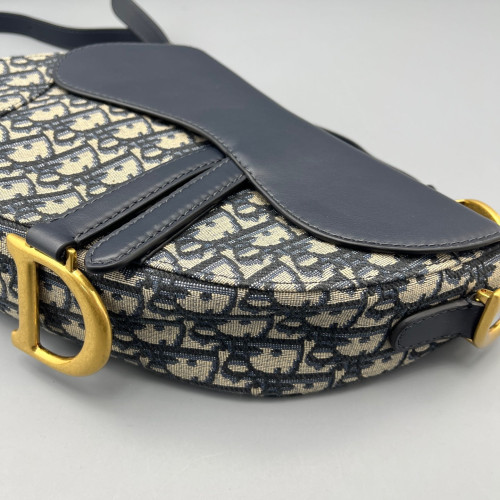 Dior Medium Saddle Bag Oblique Calfskin Beige Navy