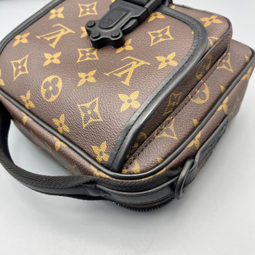 Louis Vuitton Messenger Monogram Canvas Calfskin Dark Brown Light Brown Black