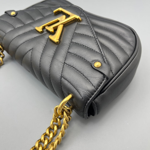 Louis Vuitton New Wave Chain Bag PM Calfskin Black