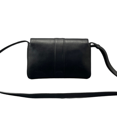 Gucci Small Arli Flap Shoulder Bag Calfskin Black Gucci Small Arli Flap Shoulder Bag Calfskin Black