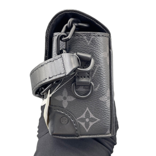 Louis Vuitton Steamer Wearable Wallet Monogram Eclipse Black