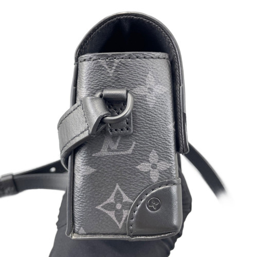 Louis Vuitton Steamer Wearable Wallet Monogram Eclipse Black