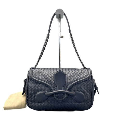 Bottega Veneta Intrecciato Shoulder Bag Calfskin Intrecciato Black