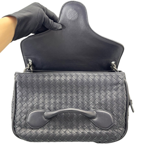 Bottega Veneta Intrecciato Shoulder Bag Calfskin Intrecciato Black