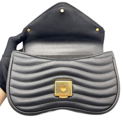 Louis Vuitton New Wave Chain Bag PM Calfskin Black