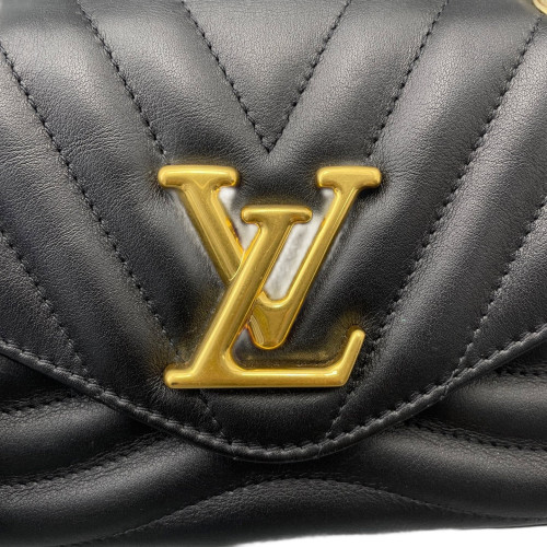 Louis Vuitton New Wave Chain Bag PM Calfskin Black