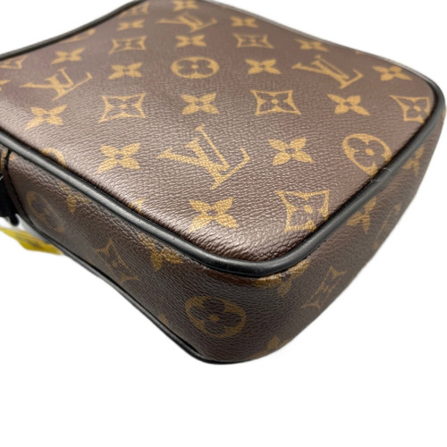 Louis Vuitton Christopher Wearable Wallet Monogram Brown Black