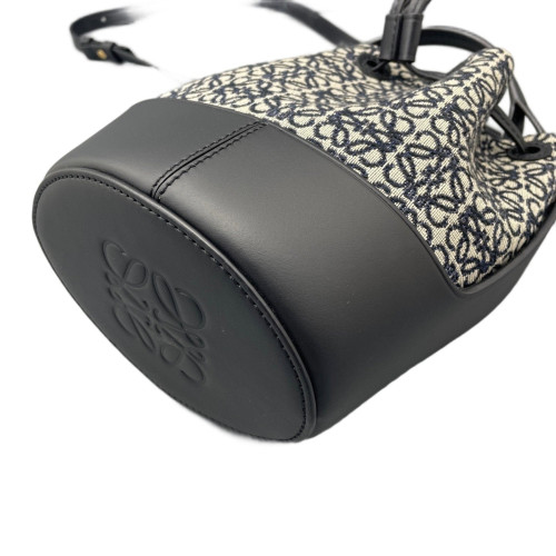 Loewe Bucket Anagram Beige Navy