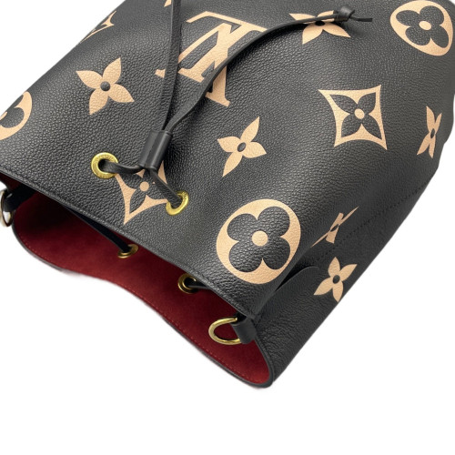Louis Vuitton Neonoe MM Empreinte Monogram Giant Black White