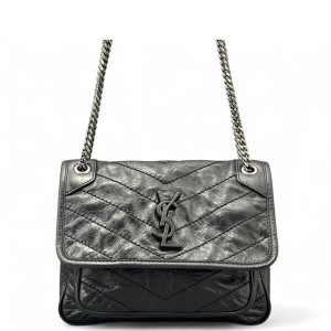 Yves Saint Laurent Chevron Baby Niki Chain Pull Up Leather Black