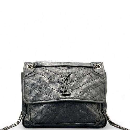 Yves Saint Laurent Chevron Medium Niki Chain Pull Up Leather Black Yves Saint Laurent Chevron Medium Niki Chain Pull Up Leather Black