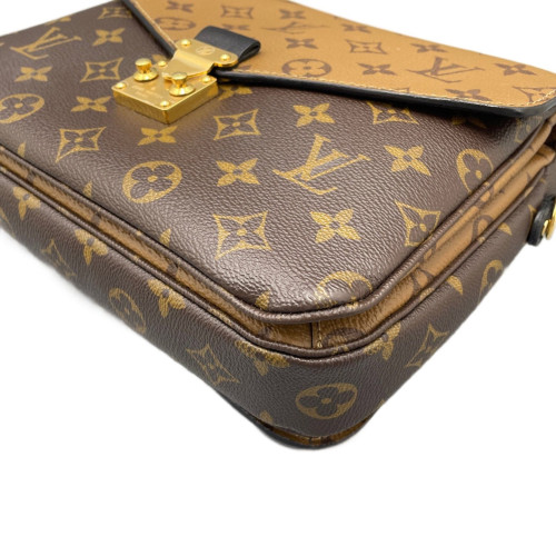 Louis Vuitton Pochette Metis Reverse Monogram Brown