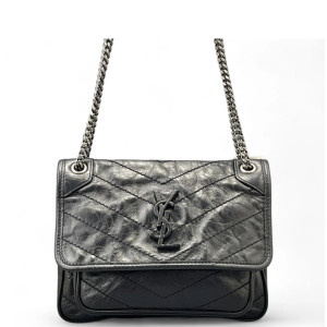 Yves Saint Laurent Baby Niki Chain Calfskin Black