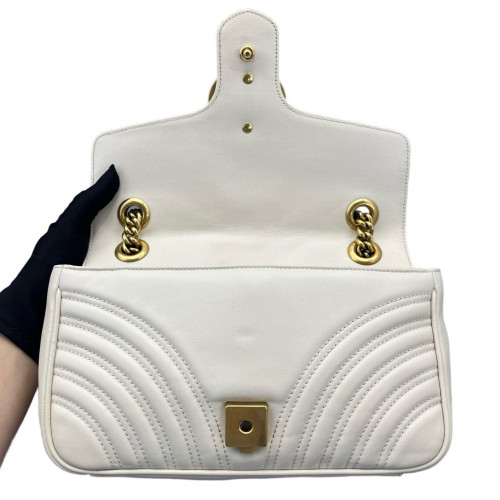 Gucci Chevron Small GG Marmont Calfskin White Gucci Chevron Small GG Marmont Calfskin White