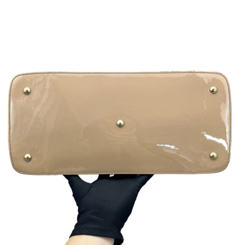 Gucci Medium Microguccissima Dome Bag Patent Microguccissima Nude Pink
