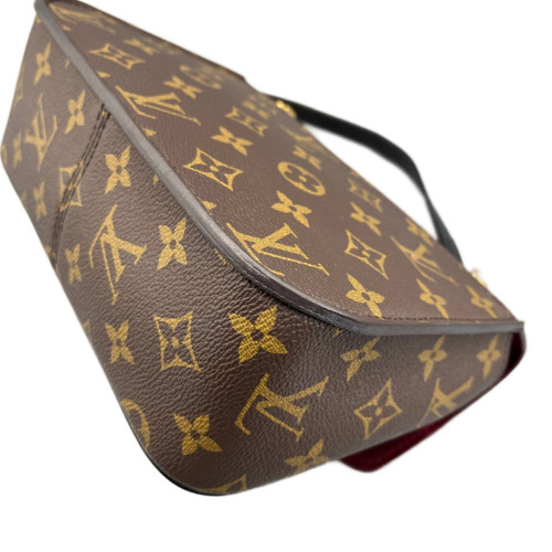 Louis Vuitton Passy Chain Shoulder Bag Monogram Brown Louis Vuitton Passy Chain Shoulder Bag Monogram Brown