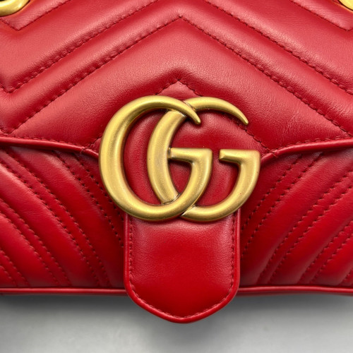 Gucci Chevron Mini GG Marmont Calfskin Red Gucci Chevron Mini GG Marmont Calfskin Red