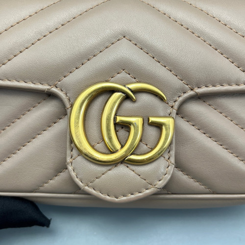 Gucci Chevron Super Mini GG Marmont Chain Wallet Calfskin Natural Tan
