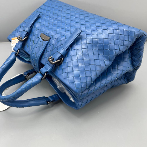 Bottega Veneta Small Roma Tote Bag Calfskin Intrecciato Blue