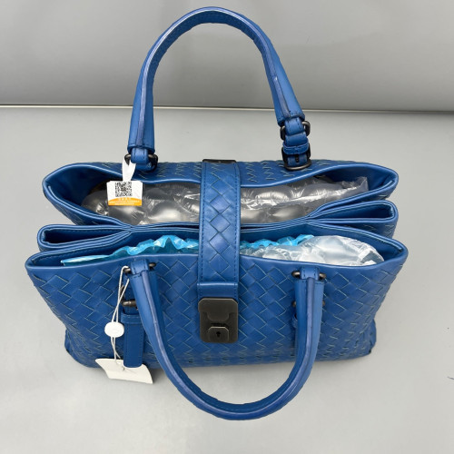 Bottega Veneta Small Roma Tote Bag Calfskin Intrecciato Blue