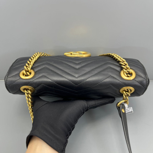 Gucci Chevron Small GG Marmont Calfskin Black