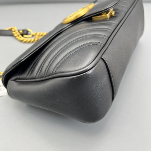 Gucci Chevron Small GG Marmont Calfskin Black