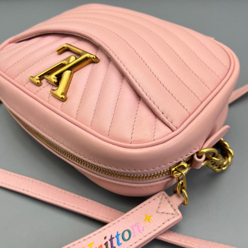 Louis Vuitton New Wave Camera Bag Calfskin Pink