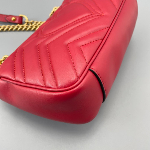 Gucci Chevron Small GG Marmont Calfskin Red